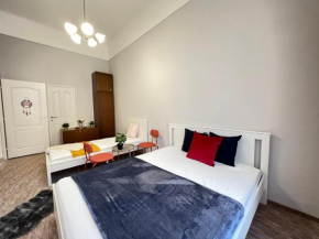 Baross Apartment with Convenience and Style